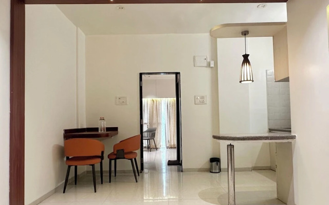 StayBird - Azure Suites Business Hotel