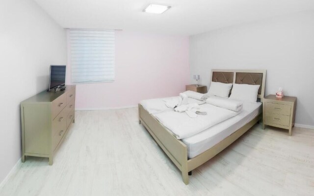 Corso Lux Apartman