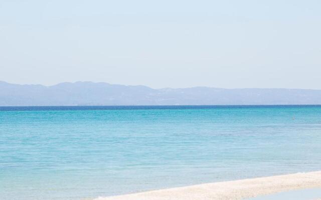 #FLH - Apollo Beachfront House in Pefkohori