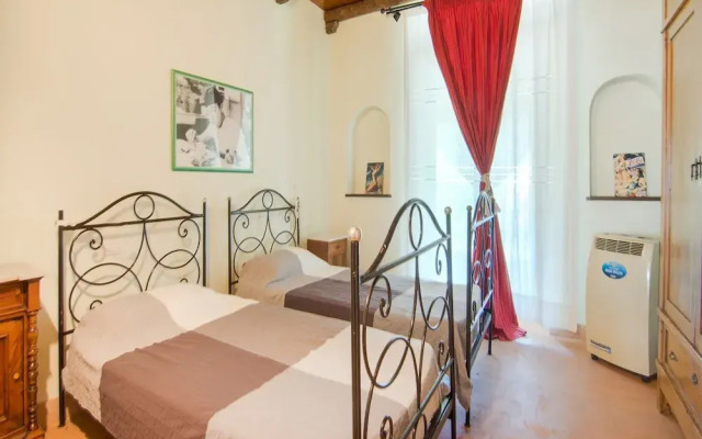 Charming Apartment in Ascoli Piceno Near Village