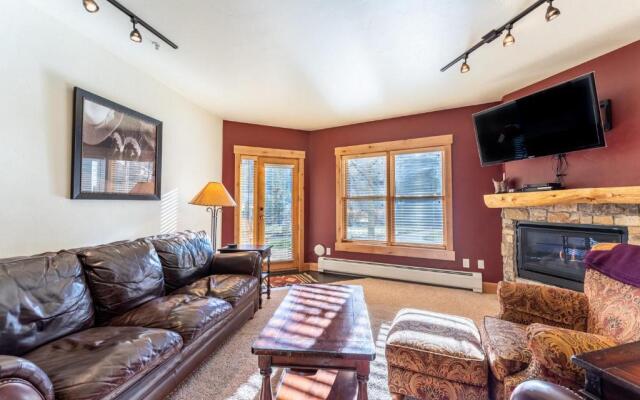 Tenderfoot Lodge by Summit County Mountain Retreats