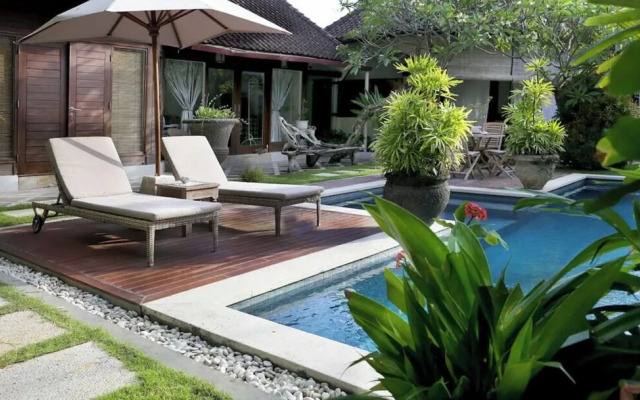 Villa Flora Seminyak