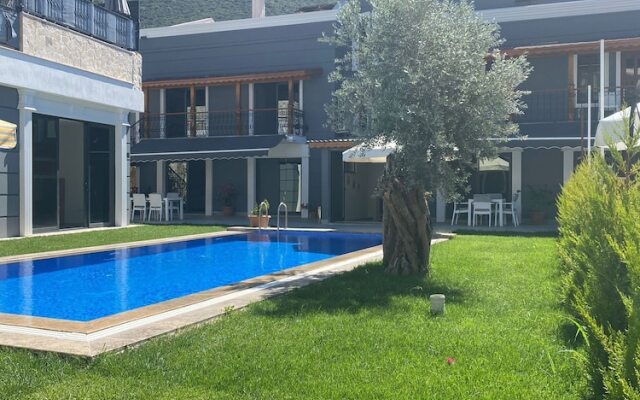 Nur Suites & Hotels