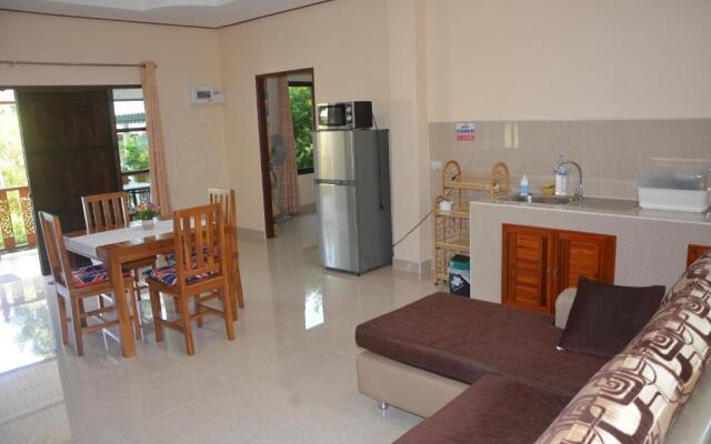 Apple Bungalows
