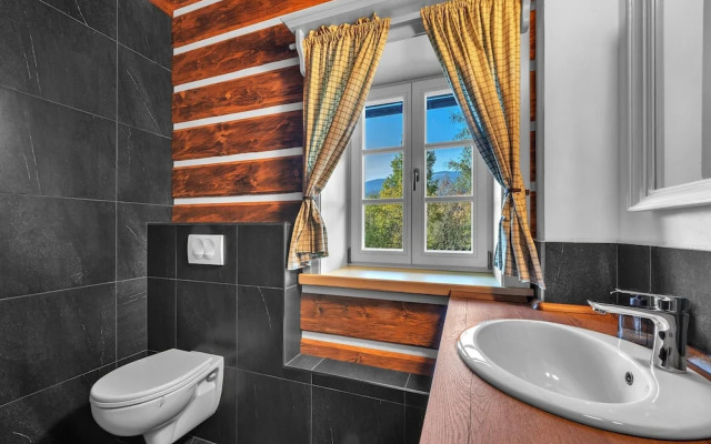 Villa Near Krkonose National Park