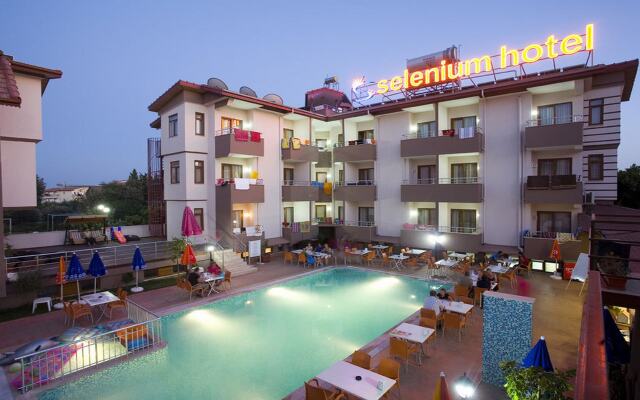 Selenium Hotel