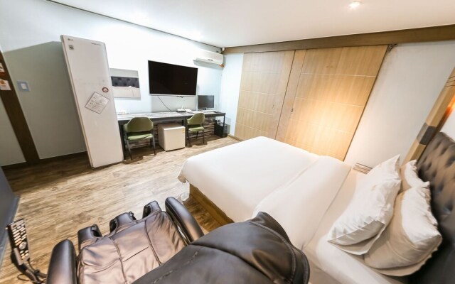 Jeonju Junghwasan-dong Q