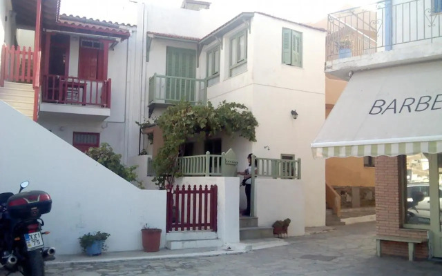The house in the port
