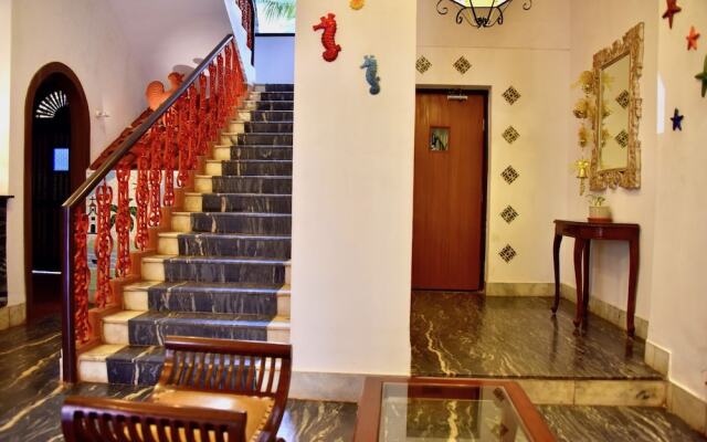 OYO 10240 Hotel Mayfair 1
