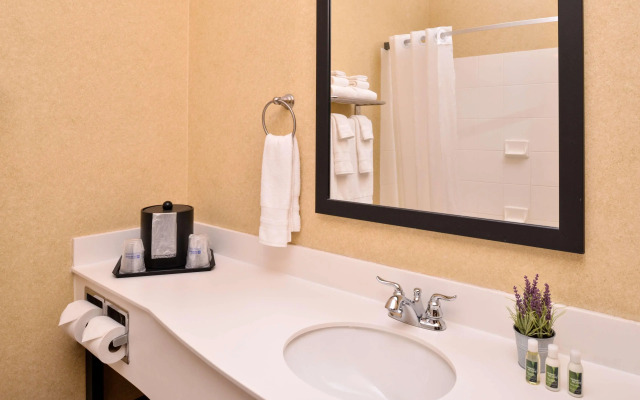 Best Western Plus Frontier Inn