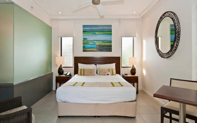 Sea Temple Port Douglas Luxury Apartments