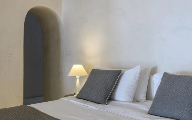 Villa Dawn in Fira, Santorini
