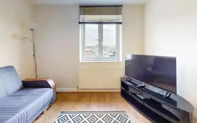 Beautiful 2-bed Apartment in Stanford-le-hope