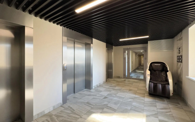 Апартаменты на проспекте Стачек 64