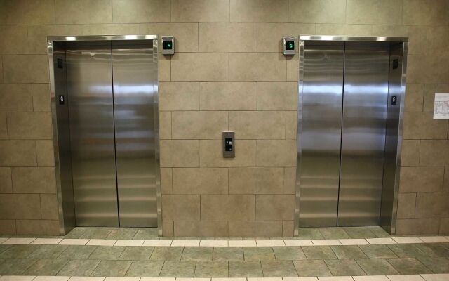 Residence & Conference Centre - Hamilton