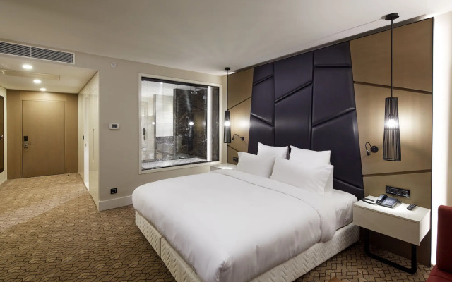 Pullman Istanbul Airport and Convention Center Hotel