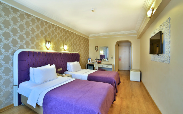 Grand Anka Hotel