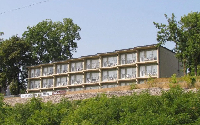 The Inn at Lock Seven