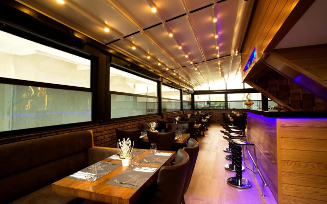 End Glory Hotel