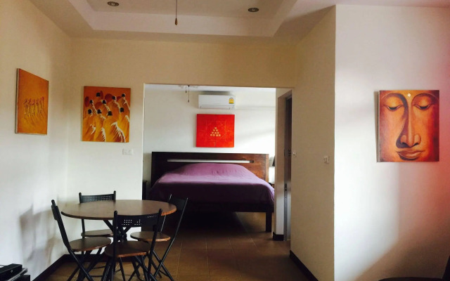 Merlin Plaza Apartments