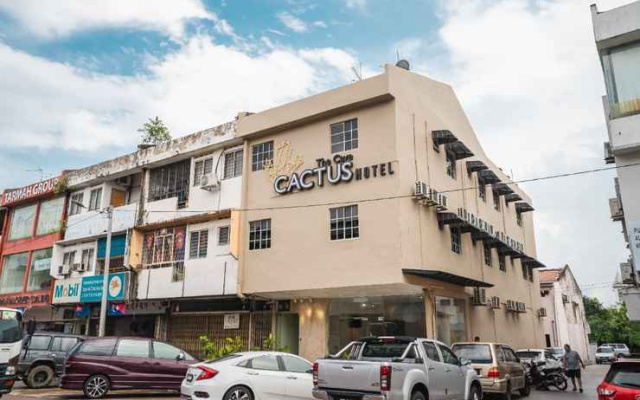 The Cave by Cactus Hotel Skudai