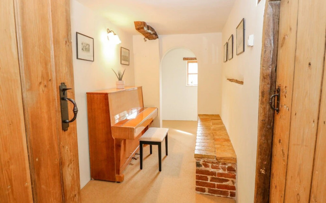 Manor Farm House