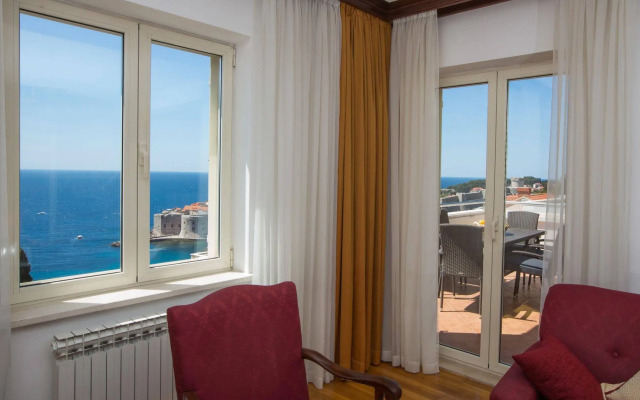 Penthouse the Best Old Town View