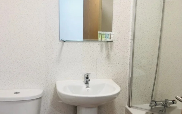 Showcase Apartments - Highcross House Apart Hotel