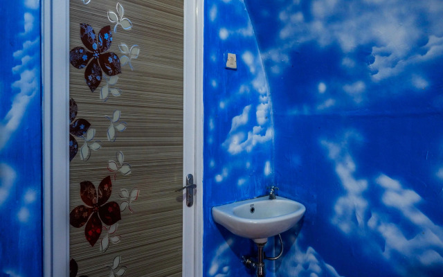 RedDoorz @ Guci Tegal