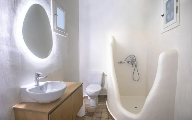 Onar Hotel and Suites