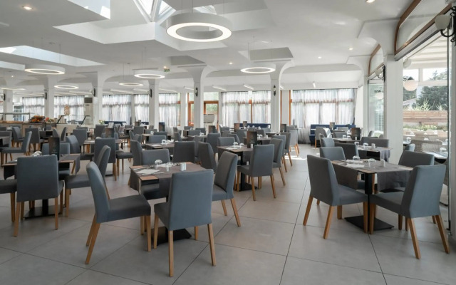 Filorian Hotel Apartments