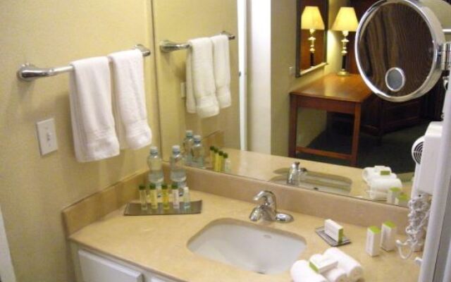 Doubletree Suites By Hilton Saltillo