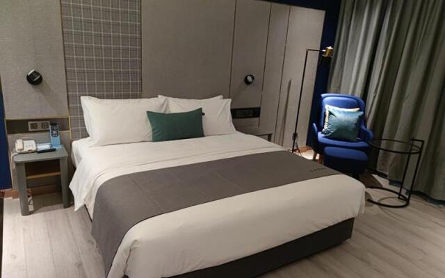 Lano Hotel Xinjiang BaZhou Korla City Jindu Plaza