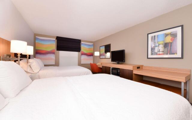 Hampton Inn & Suites Plymouth