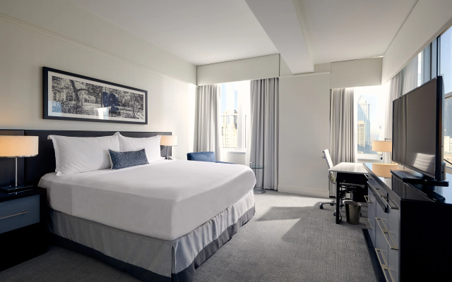 Loews Philadelphia Hotel
