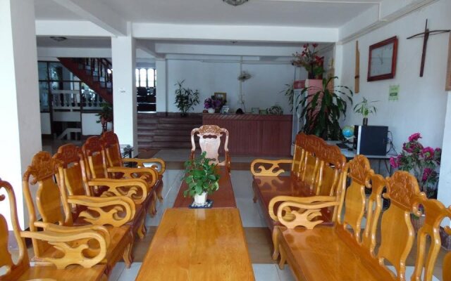 Banna Plain Of Jars House