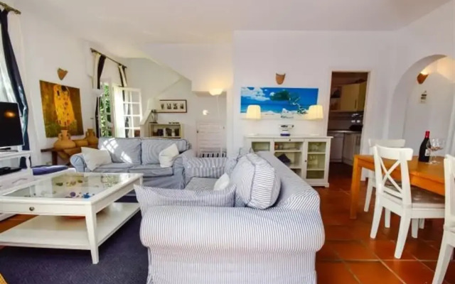 Cutest Beach Villa - 30 M To Beach