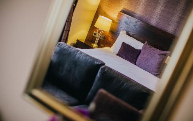 Duke Of Edinburgh Hotel