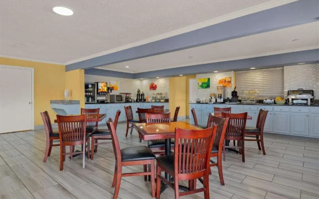 Quality Inn & Suites Dublin