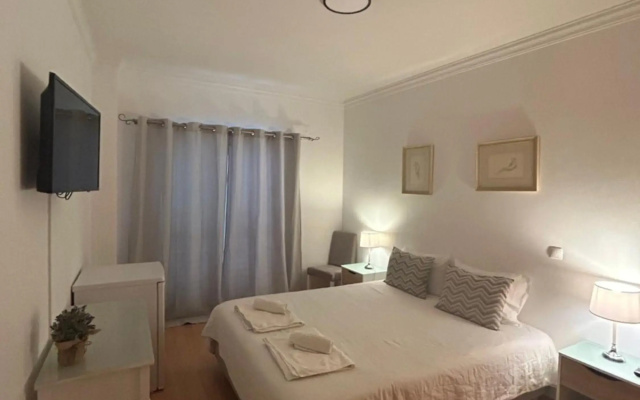 Lagos Royal Rooms and Suites