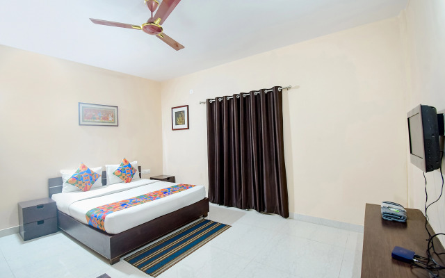 FabHotel Shree Residency