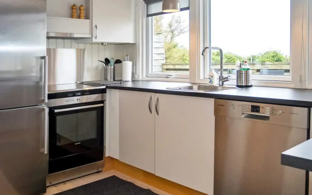 6 Person Holiday Home in Thyholm