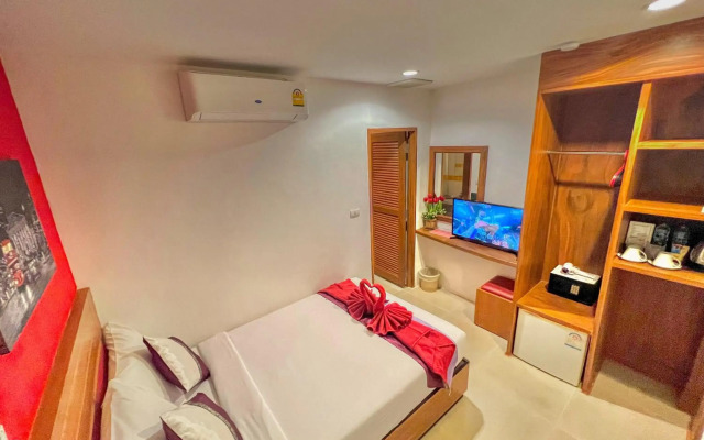 PJ Patong Resortel