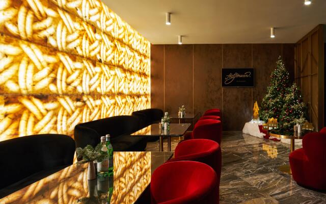 Crystal House Suite Hotel & SPA