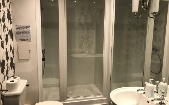 The Alexander Guest House