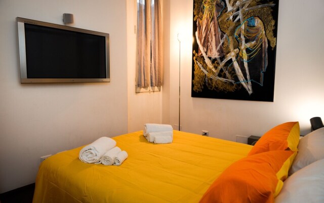 Ultra Modern Trevi Fountain Apt In Heart Of Rome