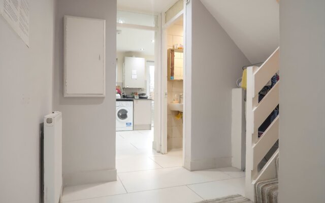 Saltwell Street - Deluxe Double Room
