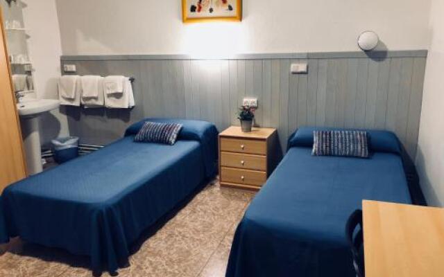 Hostal Carlos III