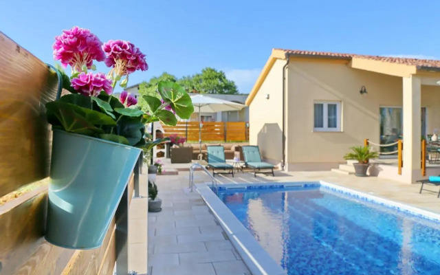 Punta Garden Pool House