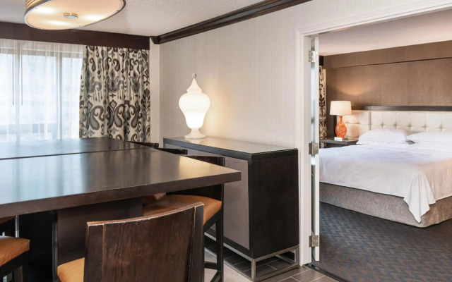Sheraton Indianapolis City Centre Hotel